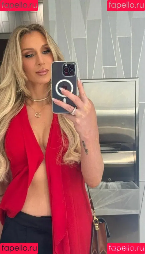 Charlotte Flair / WWE / charlottewwe Onlyfans Photo Gallery 