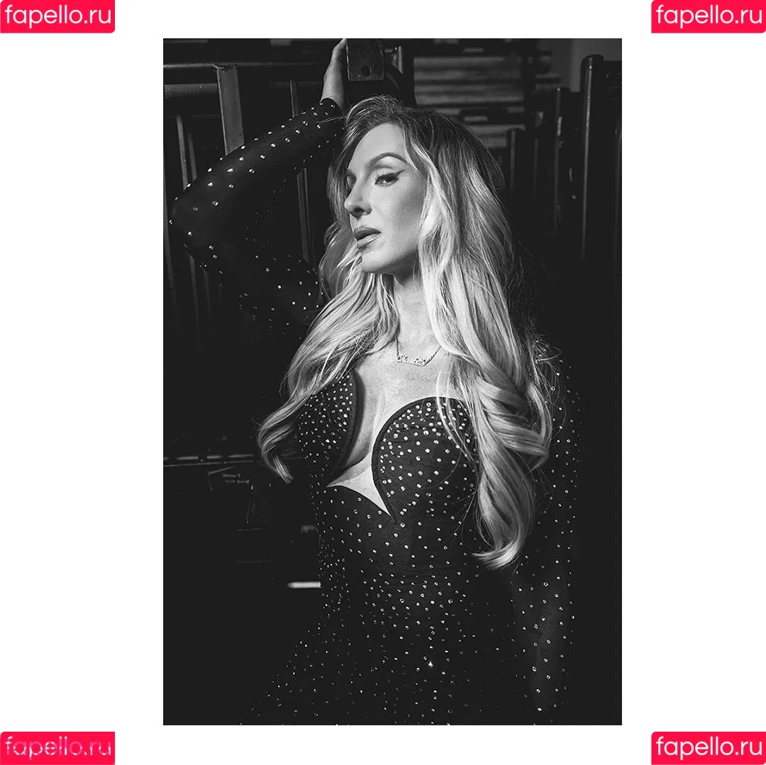 Charlotte Flair / WWE / charlottewwe Onlyfans Photo Gallery 
