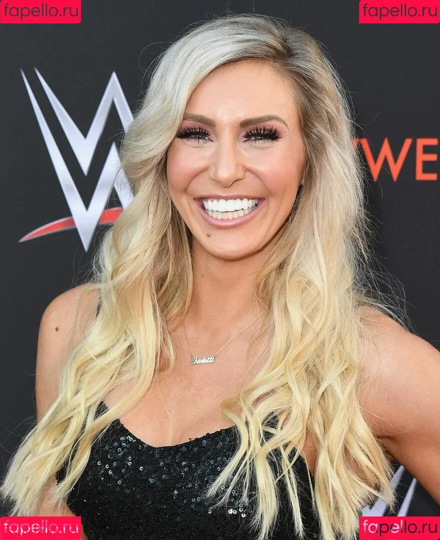 Charlotte Flair / WWE / charlottewwe Onlyfans Photo Gallery 