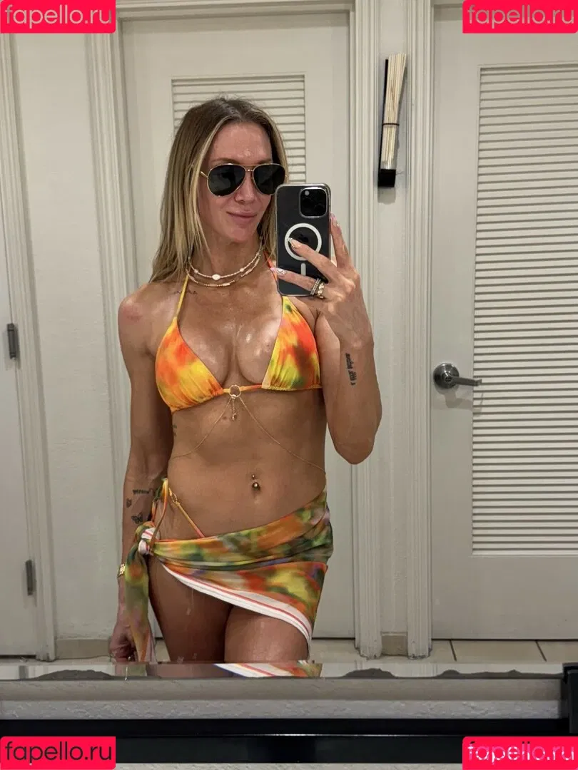 Charlotte Flair / WWE / charlottewwe Onlyfans Photo Gallery 