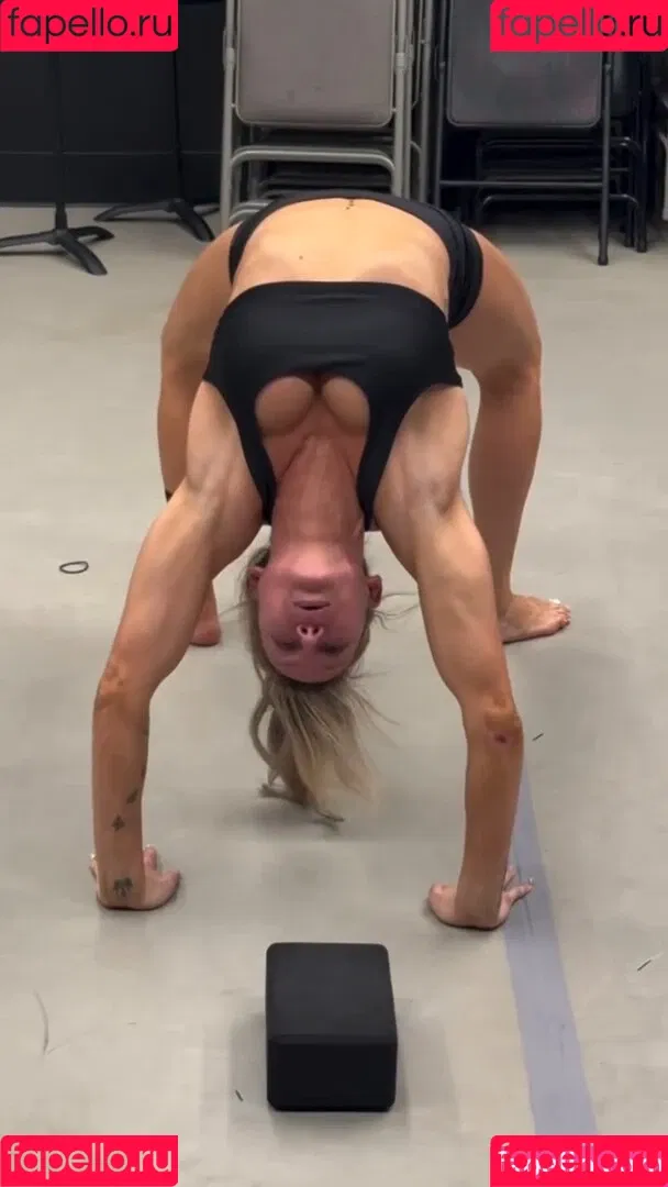 Charlotte Flair / WWE / charlottewwe Onlyfans Photo Gallery 