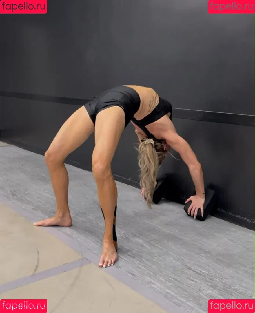 Charlotte Flair / WWE / charlottewwe Onlyfans Photo Gallery 