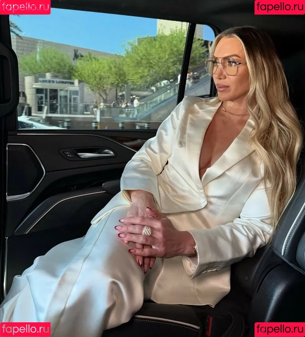 Charlotte Flair / WWE / charlottewwe Onlyfans Photo Gallery 