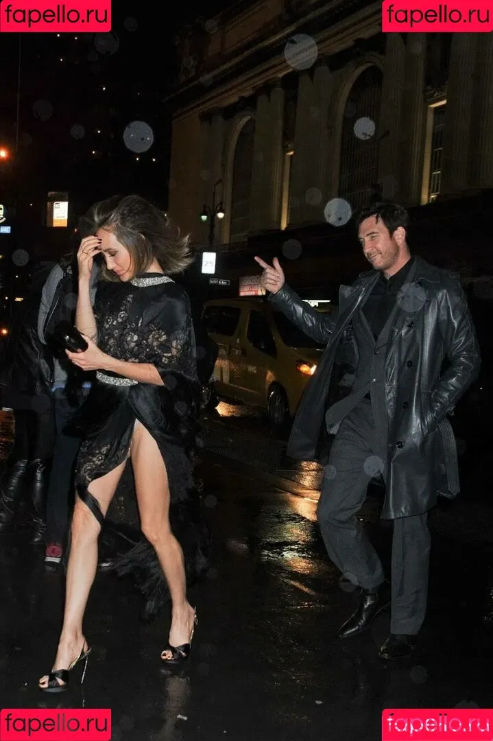 Maggie Q / maggieq Onlyfans Photo Gallery 