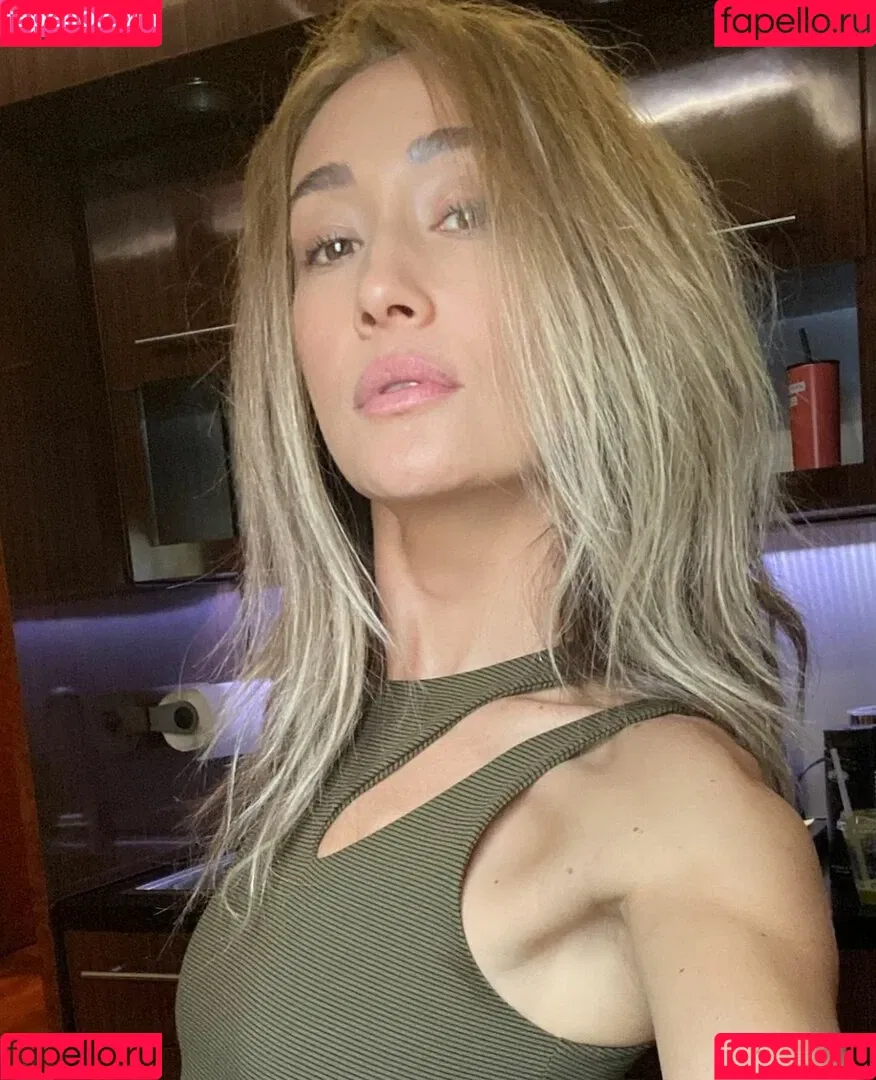Maggie Q / maggieq Onlyfans Photo Gallery 