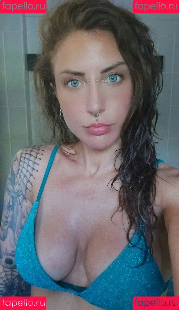 elisa.snippop Onlyfans Photo Gallery 