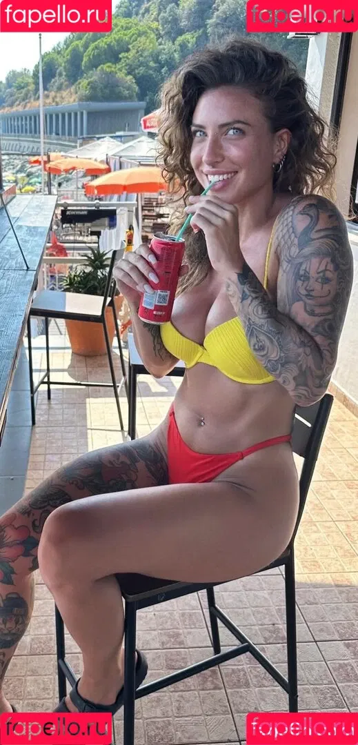 elisa.snippop Onlyfans Photo Gallery 