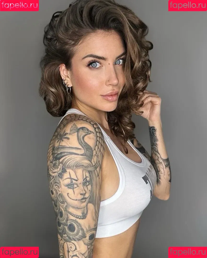 elisa.snippop Onlyfans Photo Gallery 