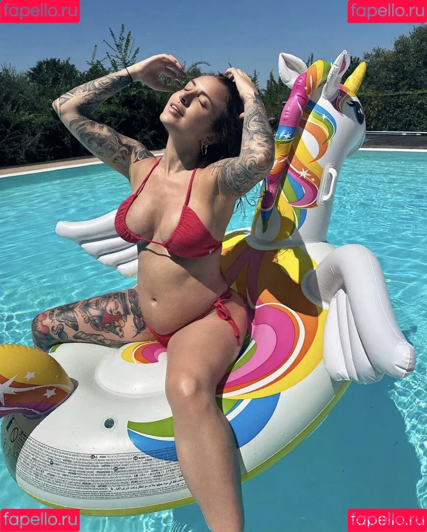 elisa.snippop Onlyfans Photo Gallery 