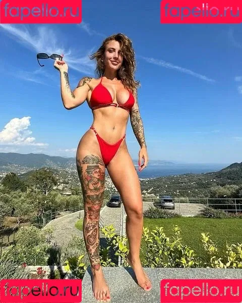 elisa.snippop Onlyfans Photo Gallery 