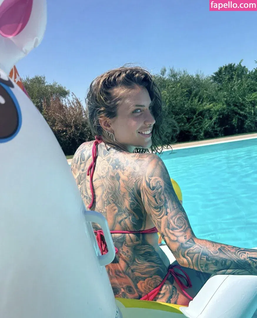 elisa.snippop Onlyfans Photo Gallery 