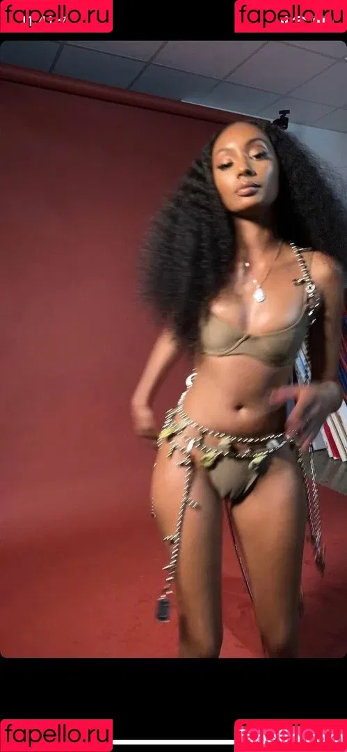 Tiana Parkr / tianaparkr Onlyfans Photo Gallery 