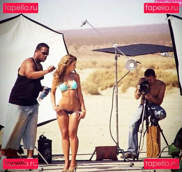 lauradore Onlyfans Photo Gallery 