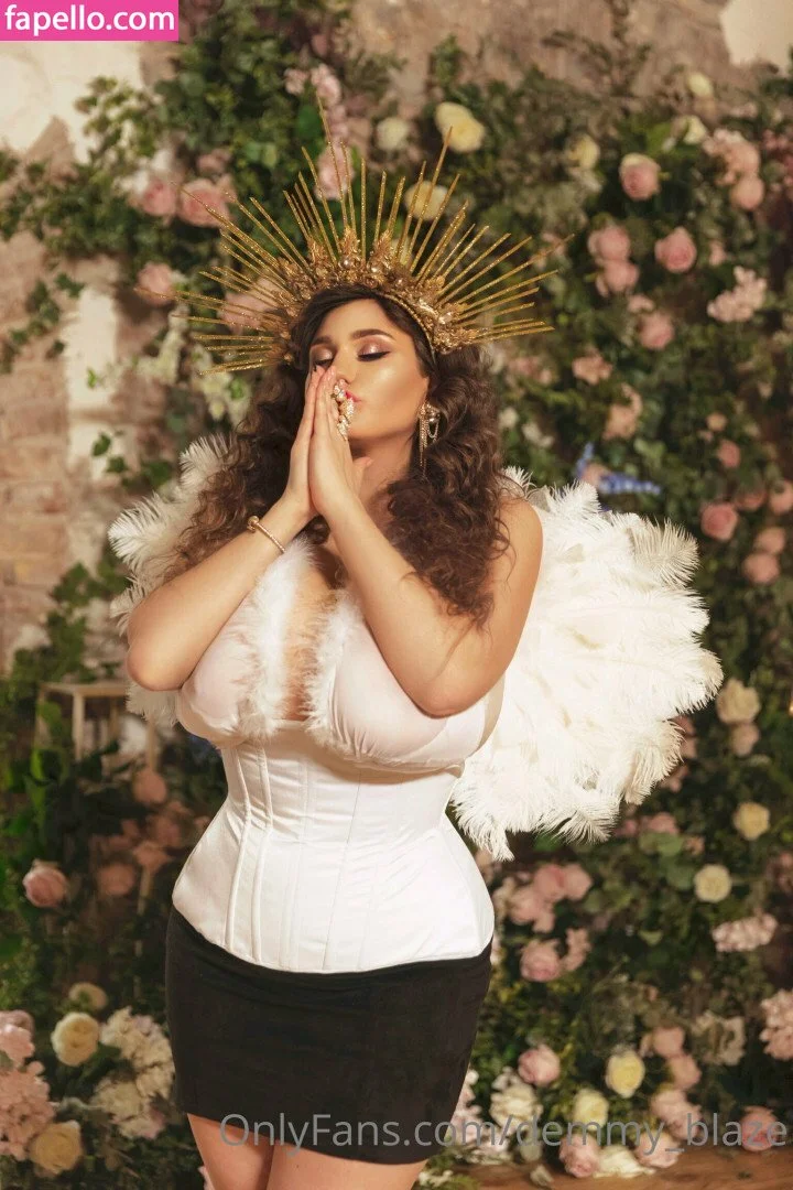 Demmy Blaze Onlyfans Photo Gallery 