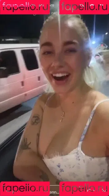 Sophie Riedemann / Sophuckingone / _sophieriedemann / https: Onlyfans Photo Gallery 