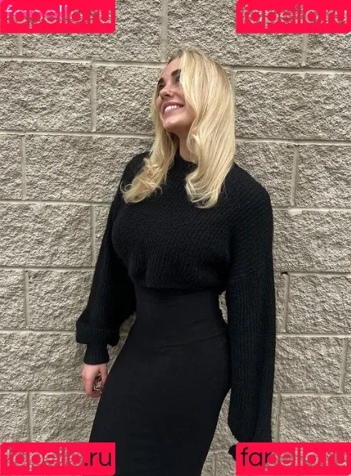 Sophie Riedemann / Sophuckingone / _sophieriedemann / https: Onlyfans Photo Gallery 