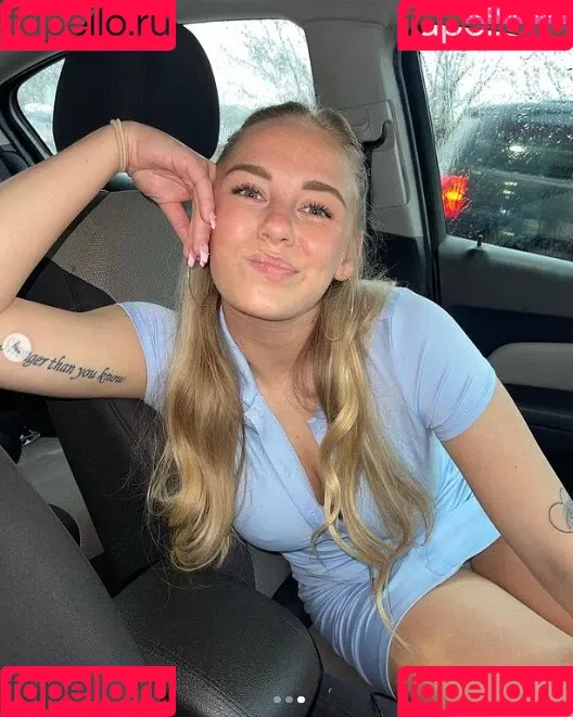 Sophie Riedemann / Sophuckingone / _sophieriedemann / https: Onlyfans Photo Gallery 