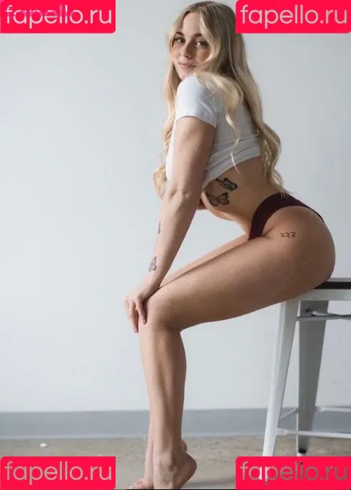 Sophie Riedemann / Sophuckingone / _sophieriedemann / https: Onlyfans Photo Gallery 