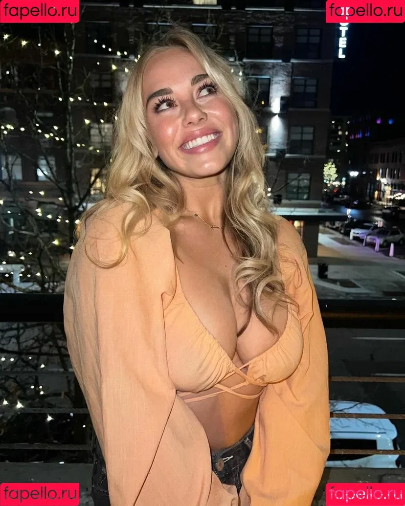 Sophie Riedemann / Sophuckingone / _sophieriedemann / https: Onlyfans Photo Gallery 