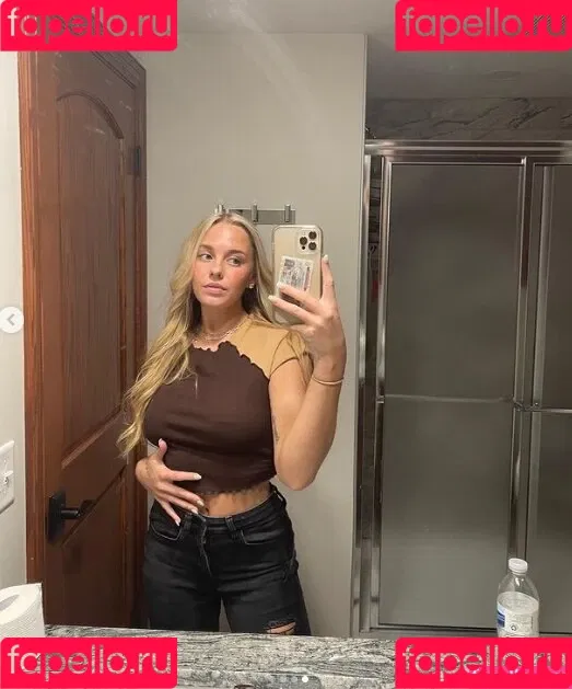 Sophie Riedemann / Sophuckingone / _sophieriedemann / https: Onlyfans Photo Gallery 