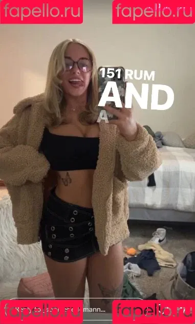 Sophie Riedemann / Sophuckingone / _sophieriedemann / https: Onlyfans Photo Gallery 
