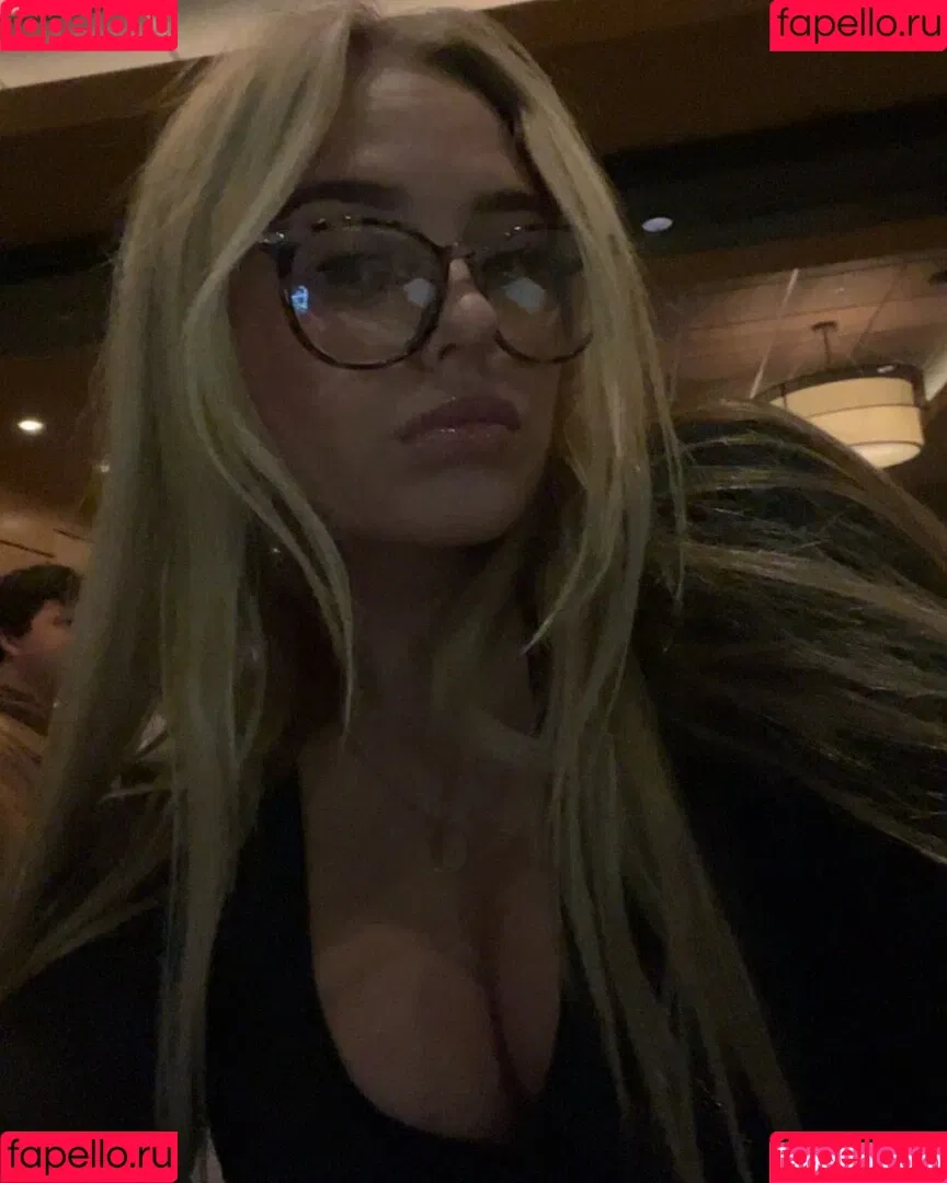 Sophie Riedemann / Sophuckingone / _sophieriedemann / https: Onlyfans Photo Gallery 