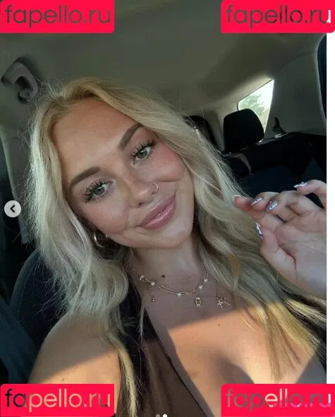 Sophie Riedemann / Sophuckingone / _sophieriedemann / https: Onlyfans Photo Gallery 