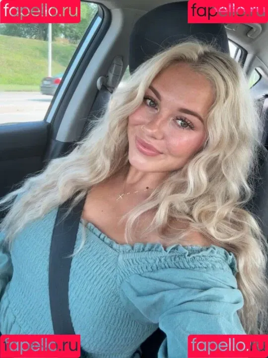 Sophie Riedemann / Sophuckingone / _sophieriedemann / https: Onlyfans Photo Gallery 