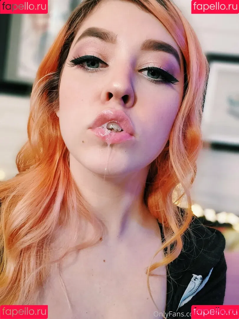 Emma Choice / emma.choice Onlyfans Photo Gallery 