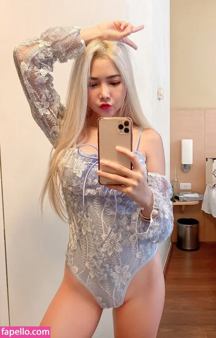 baibaifern / fernphchm Onlyfans Photo Gallery 