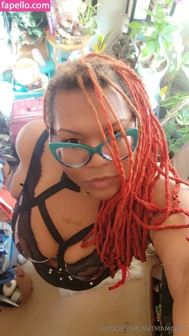 jasmine_sunflowersx0 / plantmamajaz Onlyfans Photo Gallery 