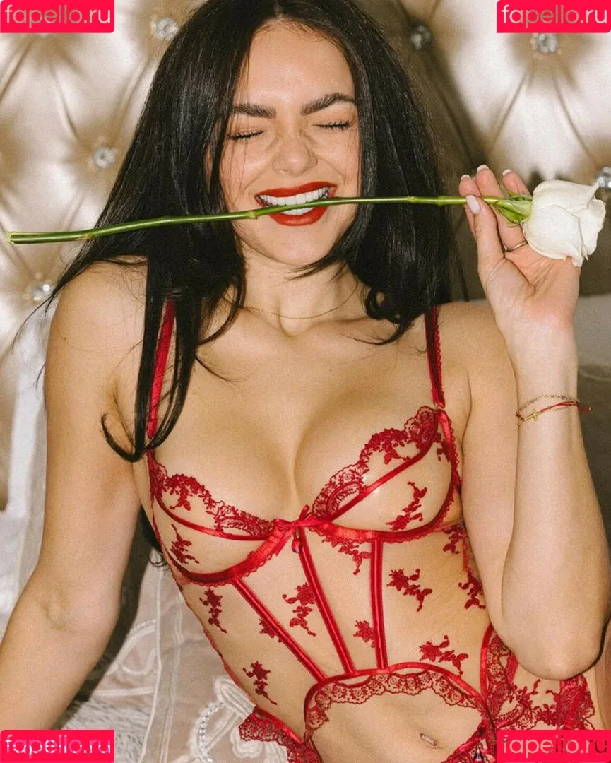 Oana Gregory / itsoanagregory / oanagregory Onlyfans Photo Gallery 
