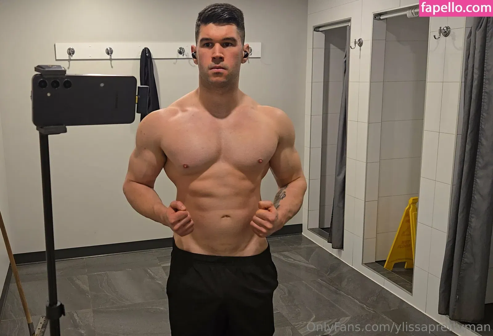 alyssajprettyman / ylissaprettyman Onlyfans Photo Gallery 