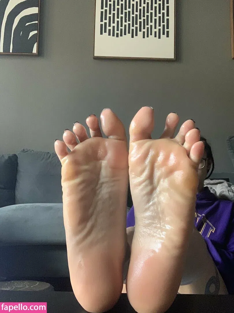 Omgitsbratch / queenbratch Onlyfans Photo Gallery 