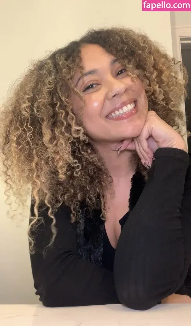 Omgitsbratch / queenbratch Onlyfans Photo Gallery 