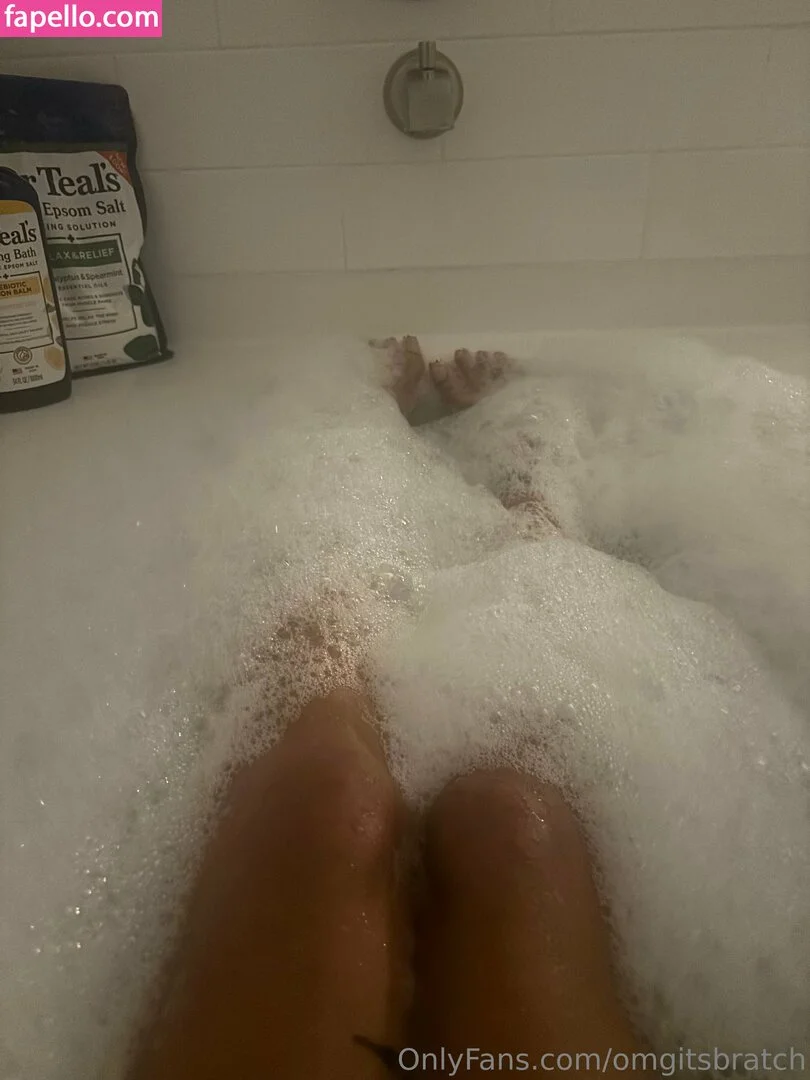 Omgitsbratch / queenbratch Onlyfans Photo Gallery 