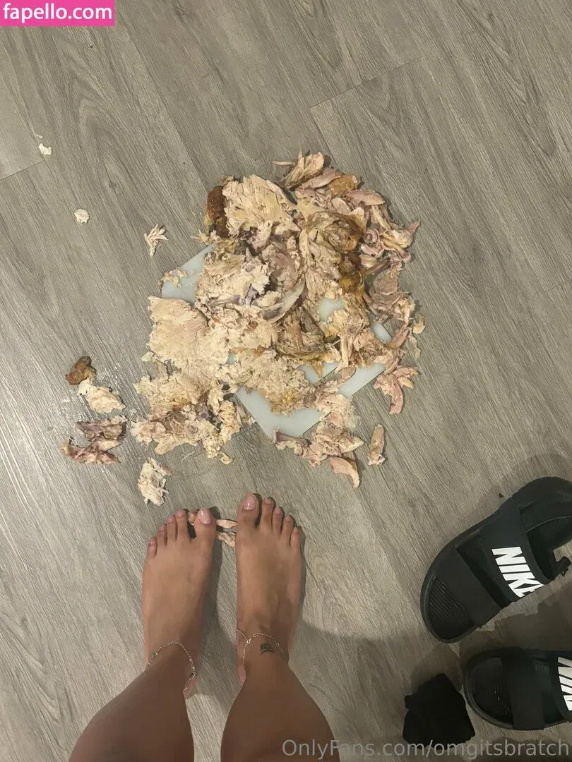 Omgitsbratch / queenbratch Onlyfans Photo Gallery 