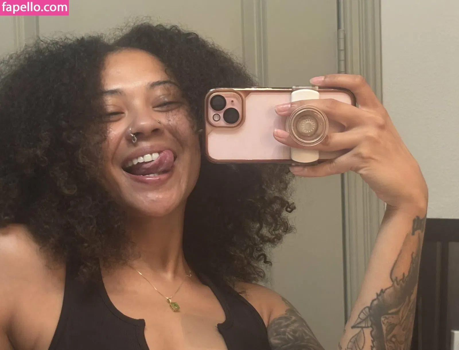 Omgitsbratch / queenbratch Onlyfans Photo Gallery 