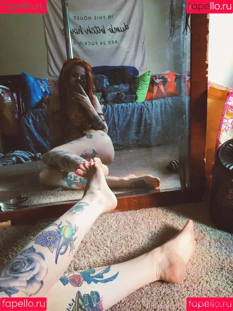 c0meonaileen / c0meoneileen Onlyfans Photo Gallery 