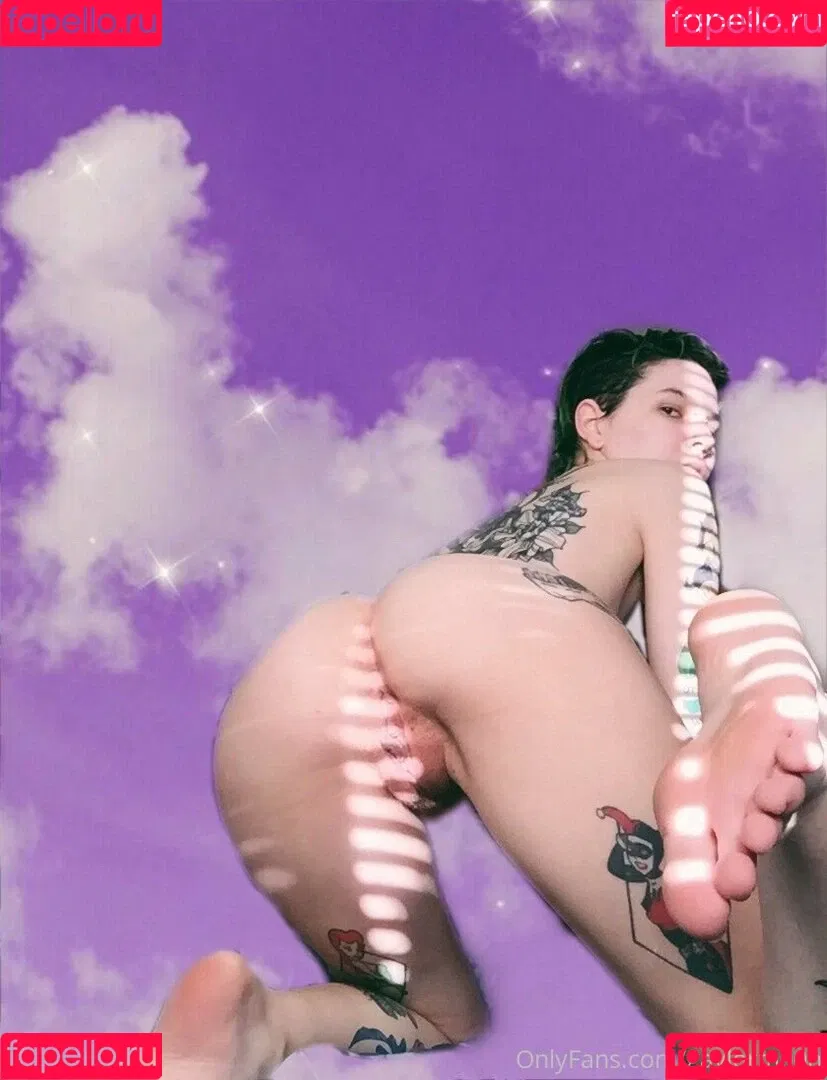 c0meonaileen / c0meoneileen Onlyfans Photo Gallery 