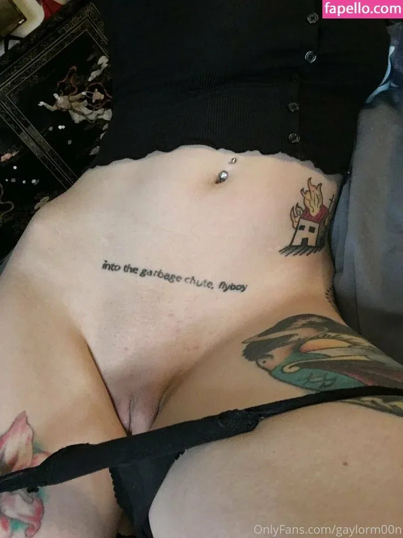 c0meonaileen / c0meoneileen Onlyfans Photo Gallery 