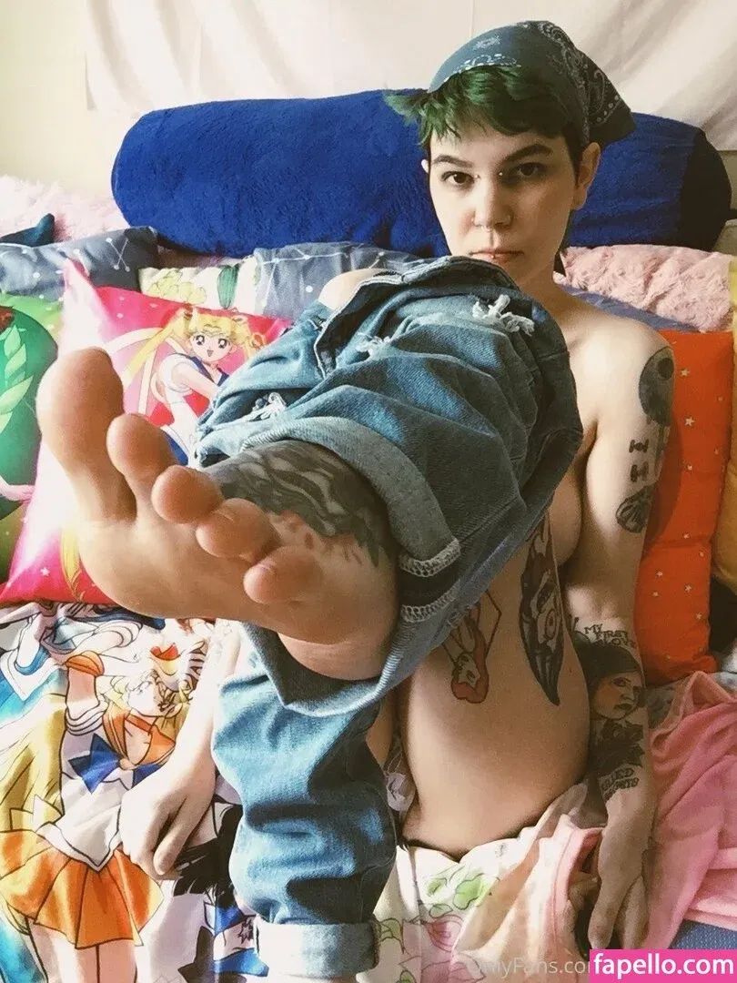 c0meonaileen / c0meoneileen Onlyfans Photo Gallery 