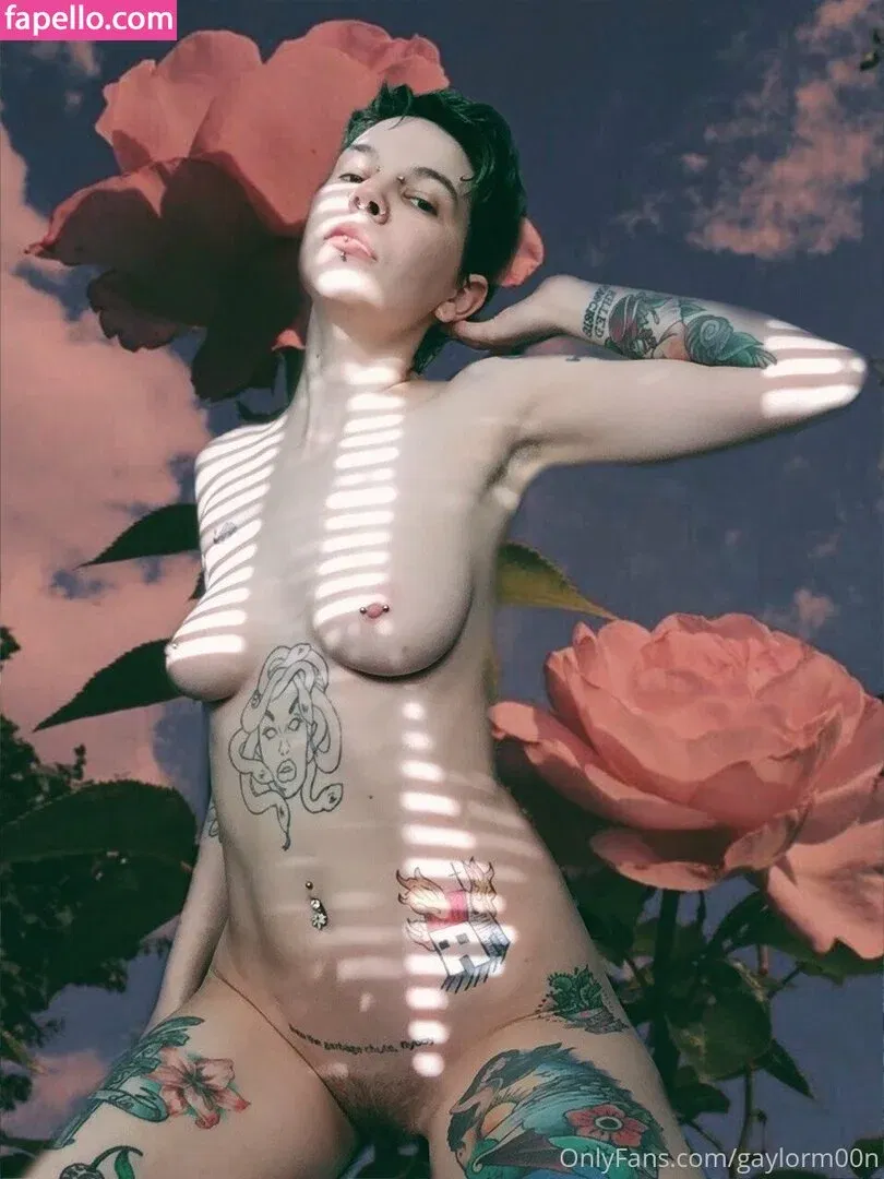 c0meonaileen / c0meoneileen Onlyfans Photo Gallery 