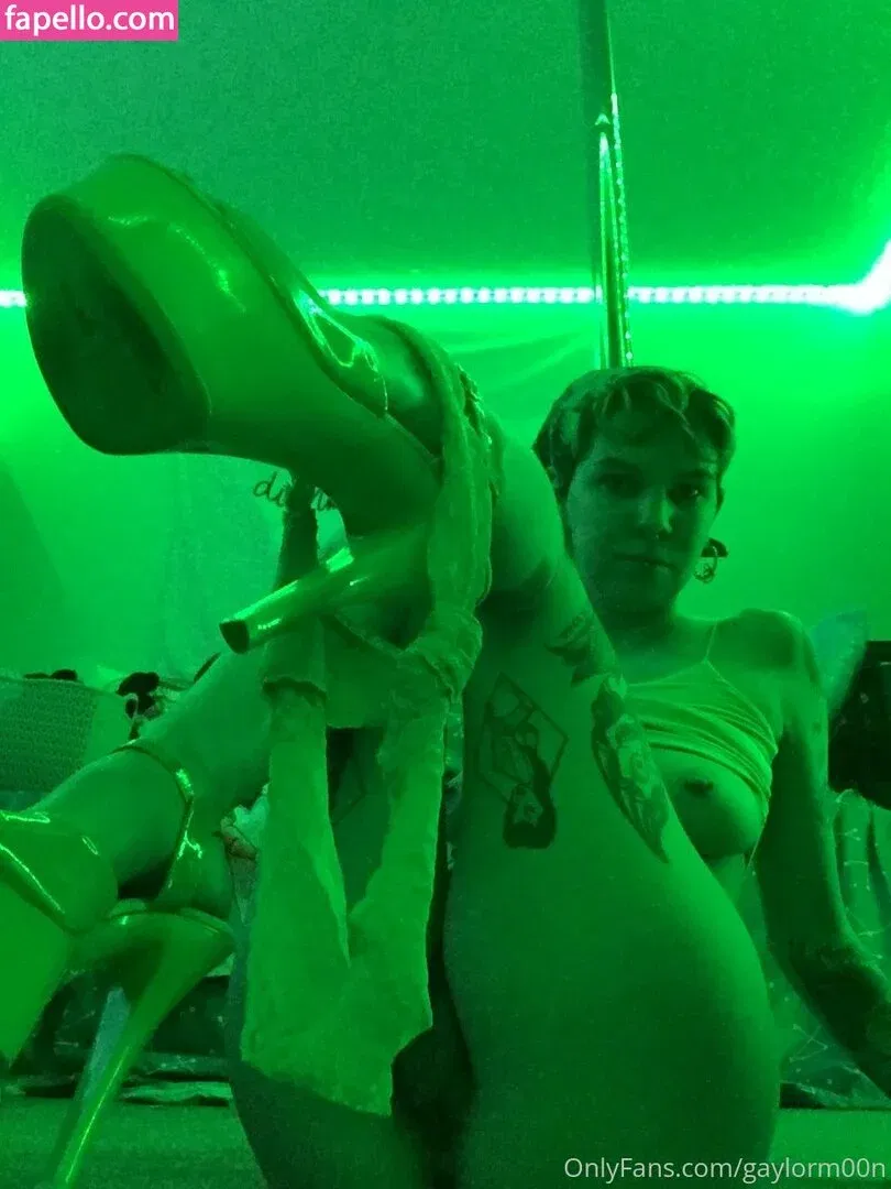 c0meonaileen / c0meoneileen Onlyfans Photo Gallery 