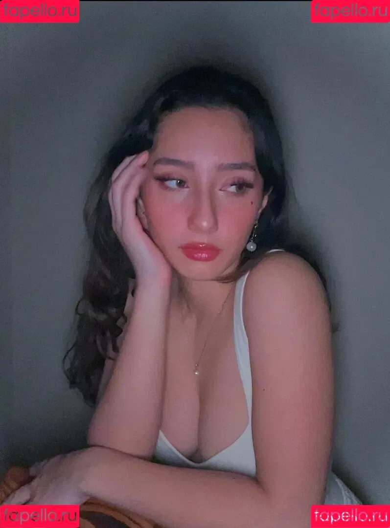 Sabrina Pezeshkian / sabababaroo / sabadabadoodle Onlyfans Photo Gallery 