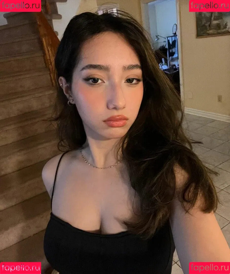 Sabrina Pezeshkian / sabababaroo / sabadabadoodle Onlyfans Photo Gallery 