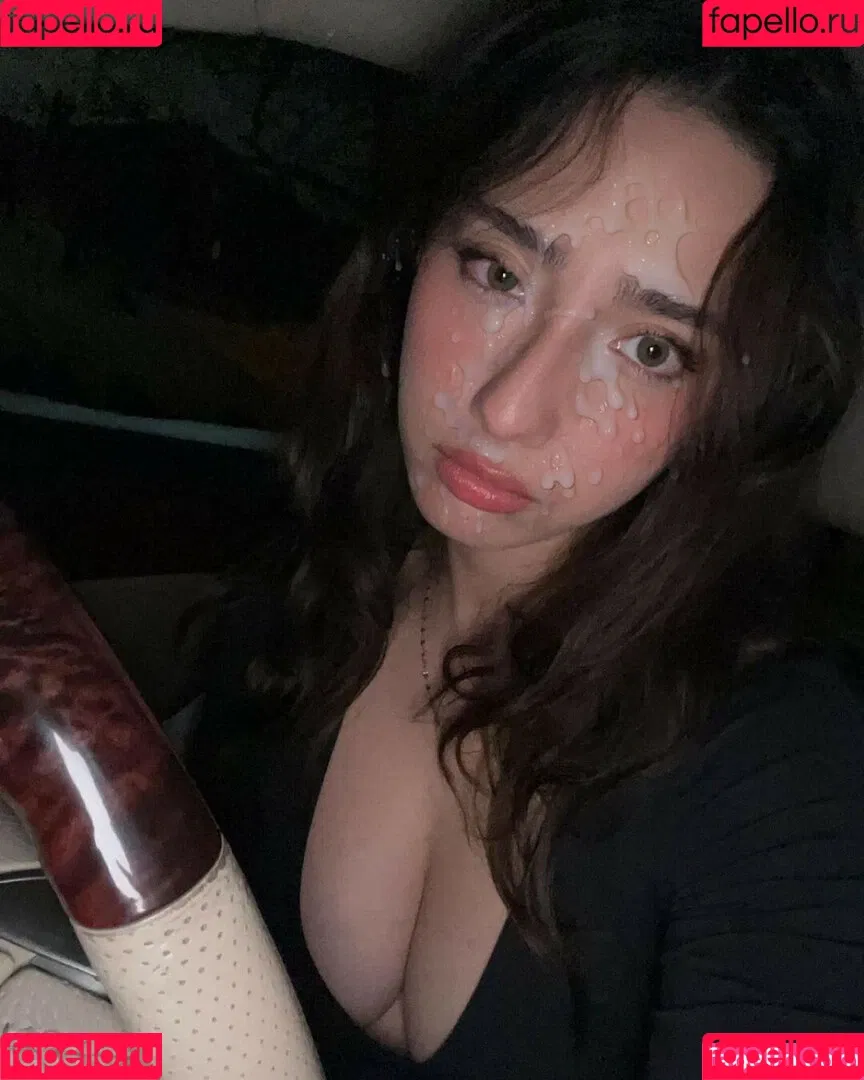 Sabrina Pezeshkian / sabababaroo / sabadabadoodle Onlyfans Photo Gallery 