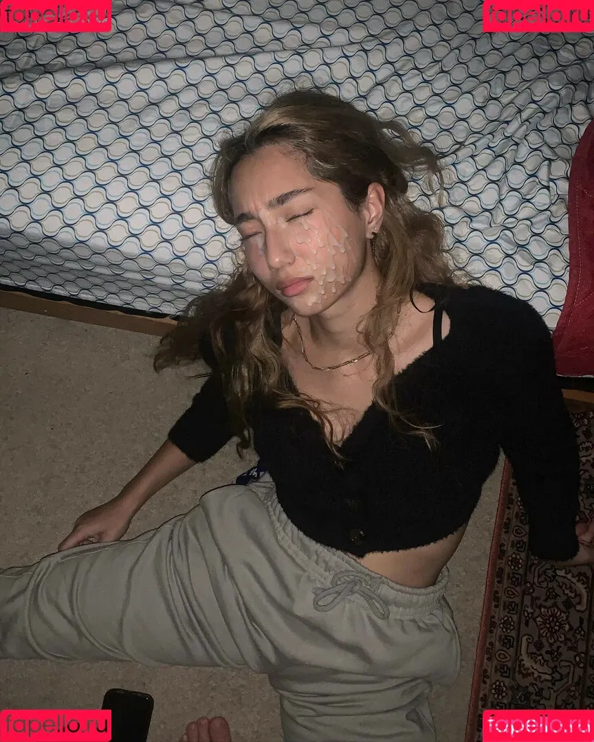 Sabrina Pezeshkian / sabababaroo / sabadabadoodle Onlyfans Photo Gallery 