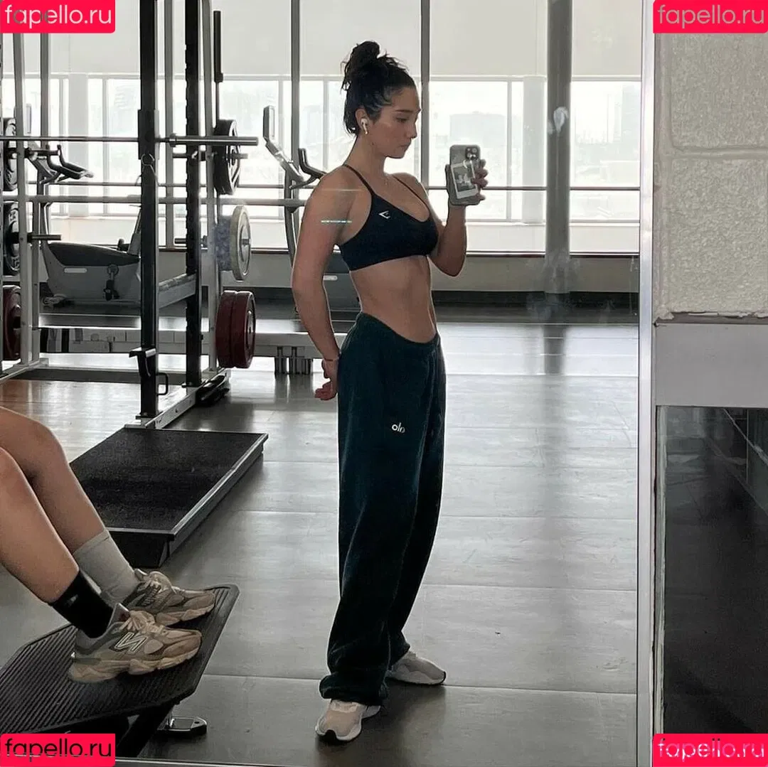 Sabrina Pezeshkian / sabababaroo / sabadabadoodle Onlyfans Photo Gallery 