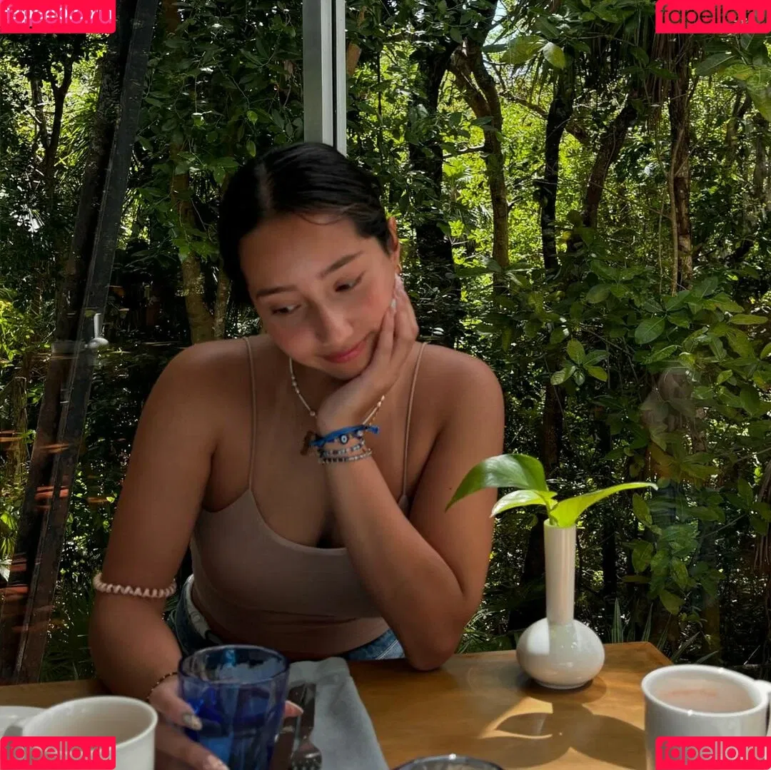 Sabrina Pezeshkian / sabababaroo / sabadabadoodle Onlyfans Photo Gallery 